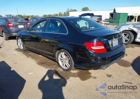 2013 Mercedes-Benz C 300 Sport 4Matic from USA, damaged, VIN WDDGF8ABXDA836626